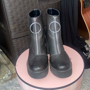 Dolls kill O-ring zip up platform ankle boots